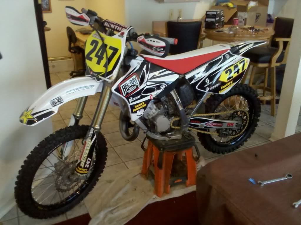 99 YZ 125 restore pictorial Page 13 Yamaha 2Stroke ThumperTalk